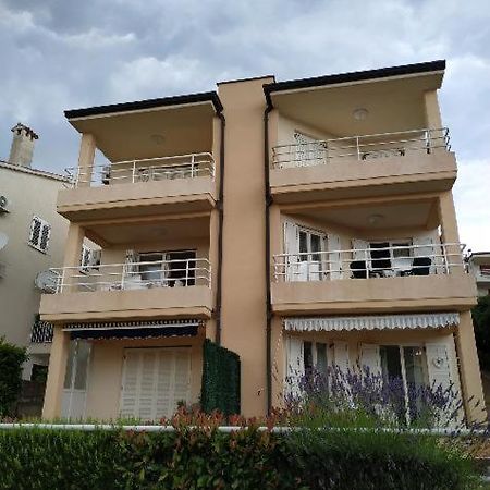 Apartmani Ines Rabac Εξωτερικό φωτογραφία
